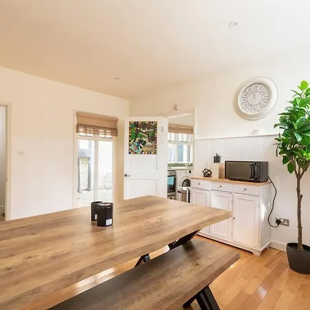 Look No Further The Stable Block In Beautiful Beaufort House 2 Bedrooms Bath Exterior photo