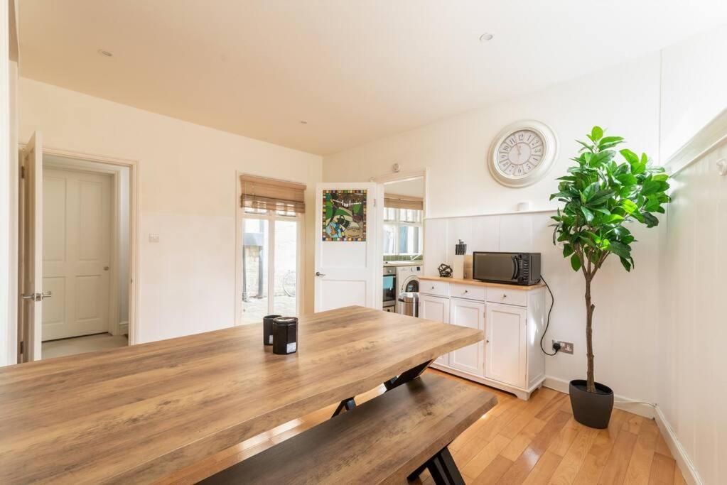 Look No Further The Stable Block In Beautiful Beaufort House 2 Bedrooms Apartamento